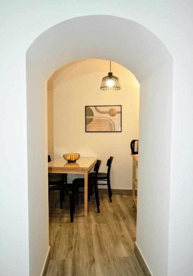 Torre Del Postigo By Kubik Apartment Caceres Exterior photo